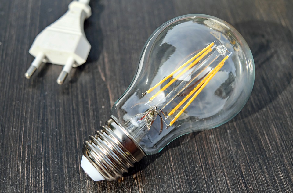 Obniżanie rachunków za prąd dzięki Smart Home